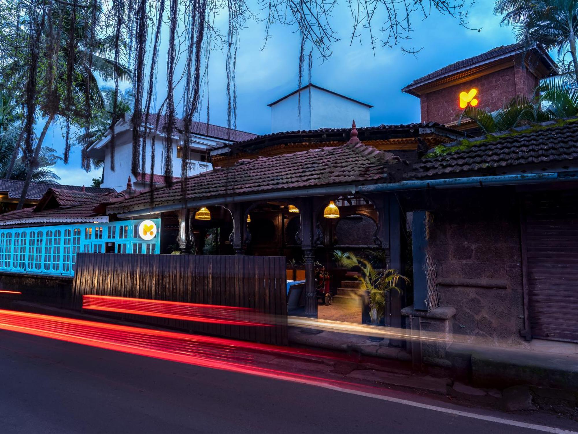 Madpackers Goa Anjuna - Bar Luaran gambar
