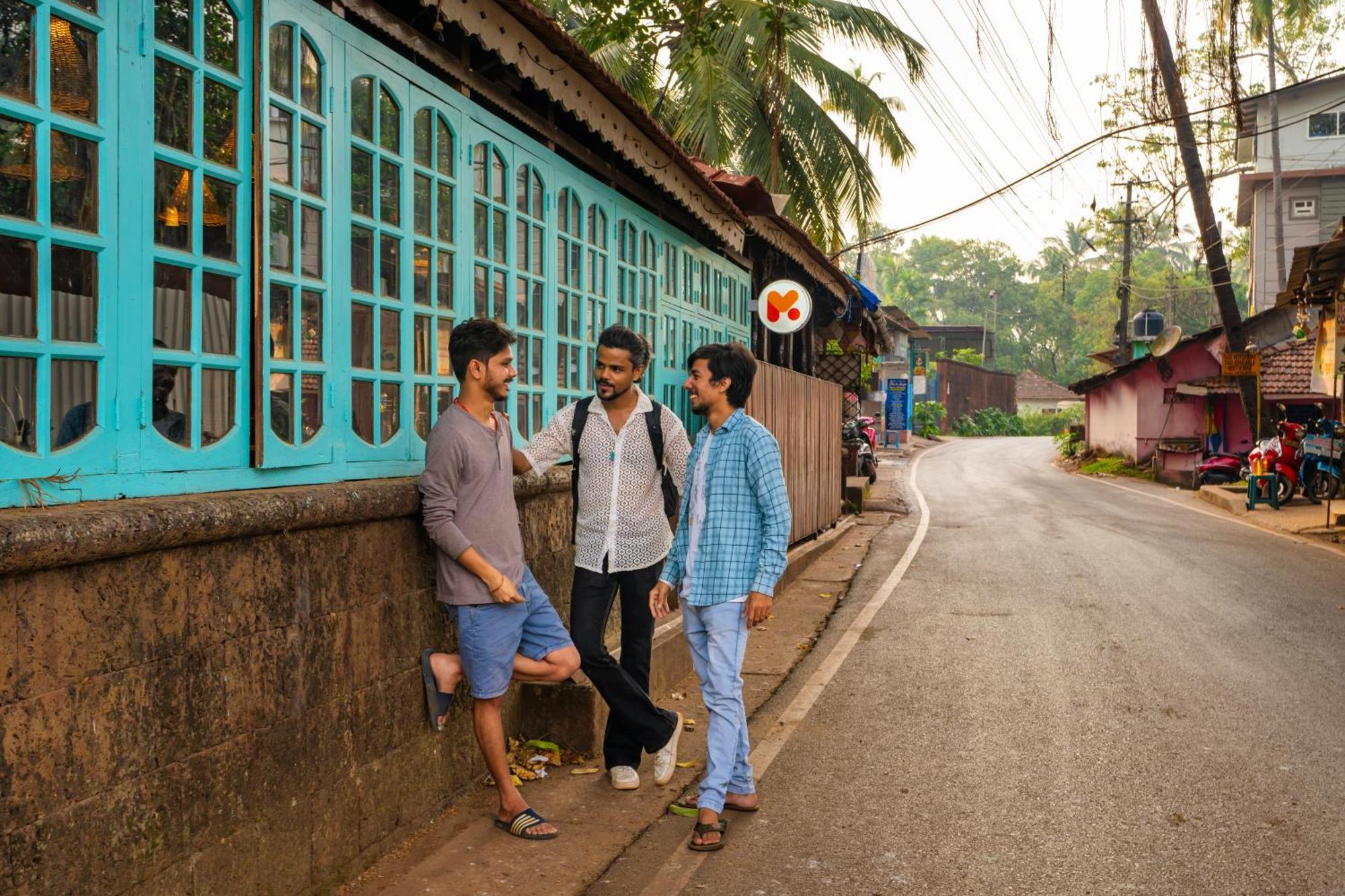 Madpackers Goa Anjuna - Bar Luaran gambar